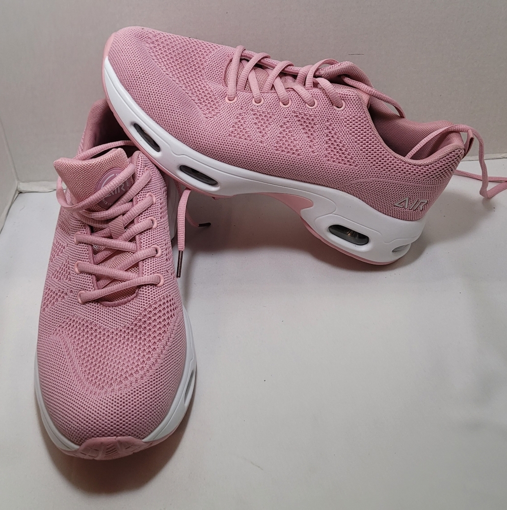 Women's Pink Athletic Shoes 11